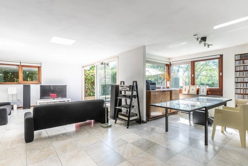 House Image 4