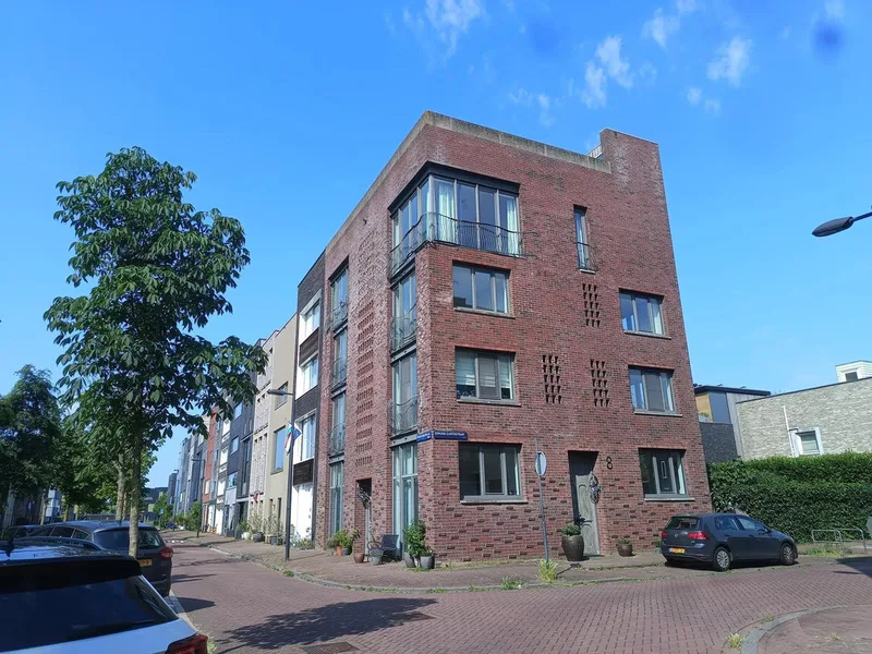 recent house