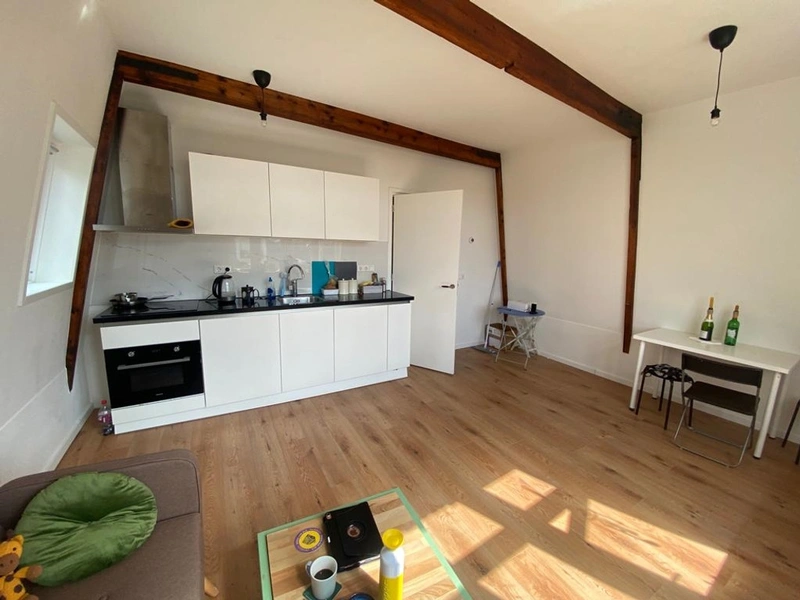 House Image 4