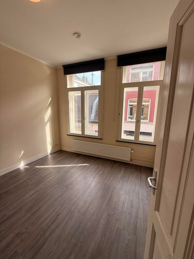 House Image 3