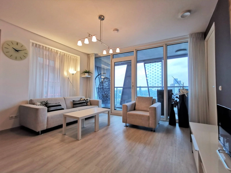 House Image 5