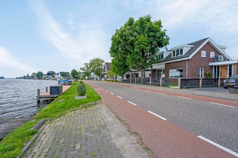 House Image 3