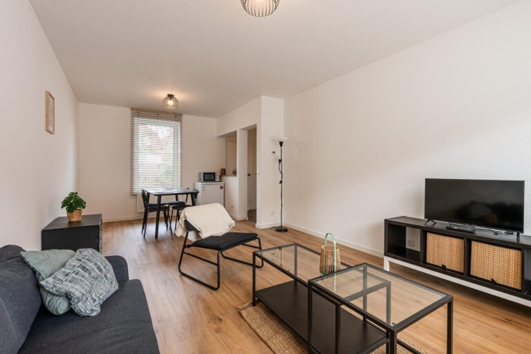 House Image 4