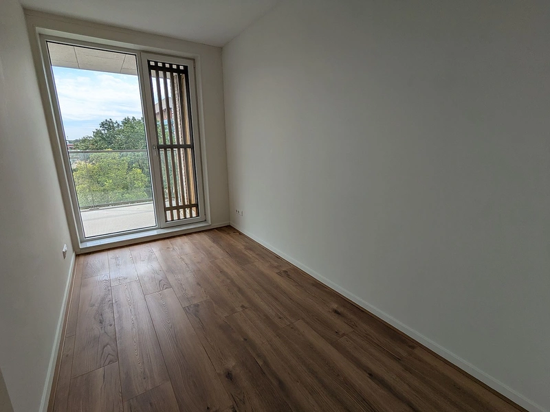 House Image 5