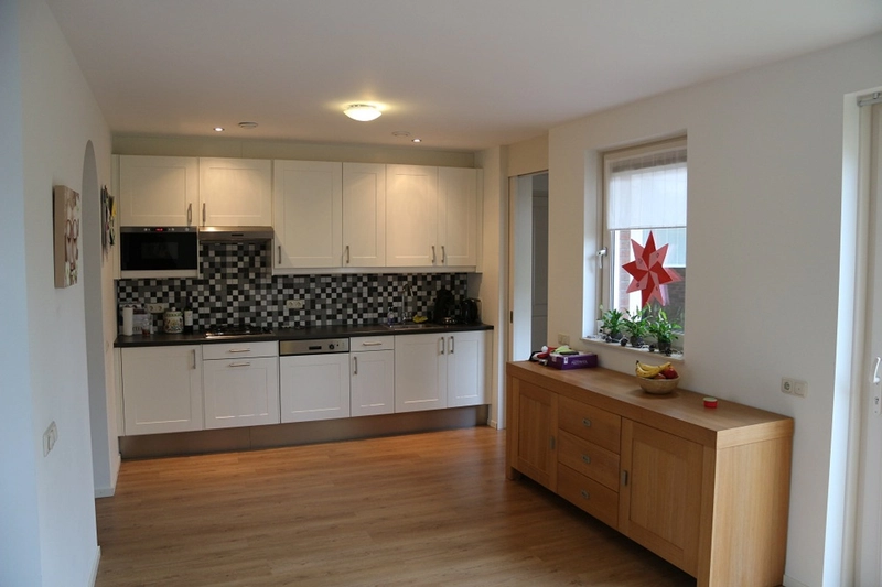 House Image 4