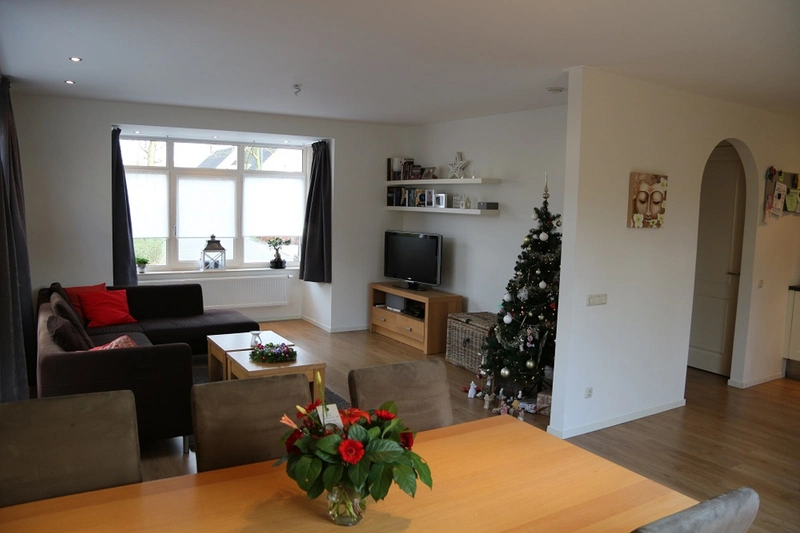 House Image 5