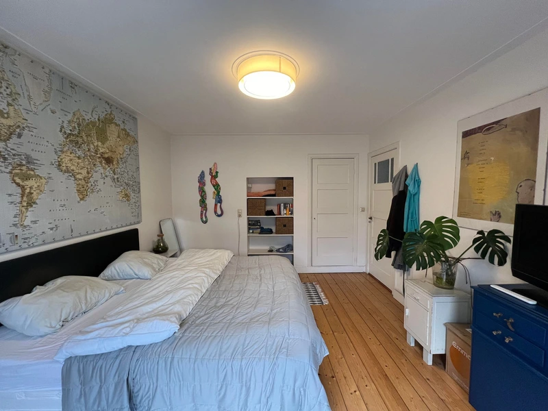 House Image 5