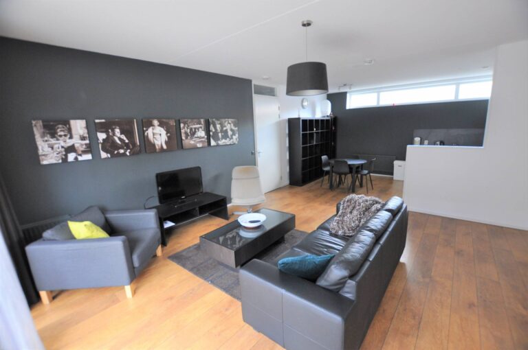 recent house