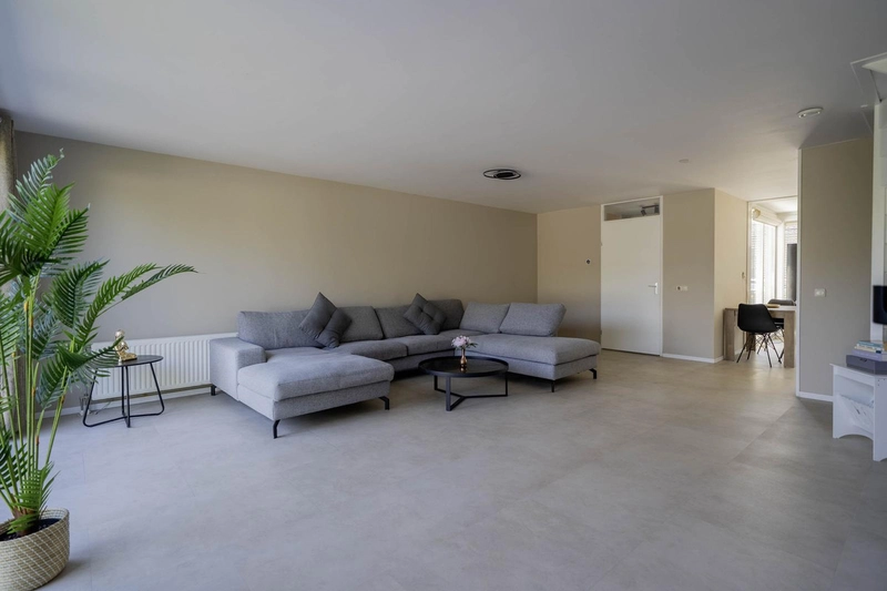 House Image 4