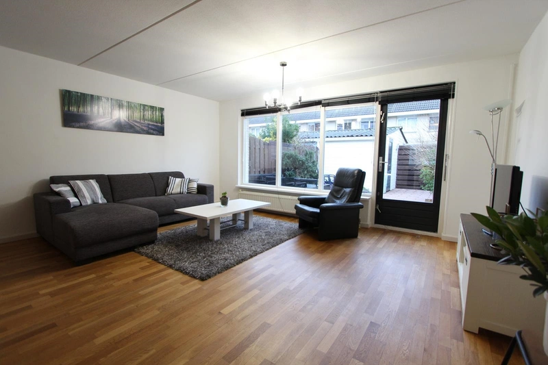 House Image 4