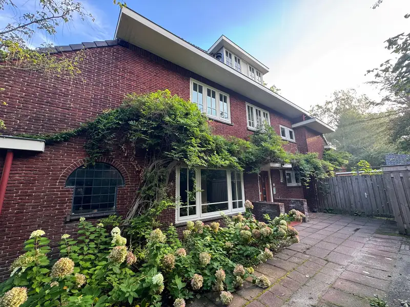 House Exterior