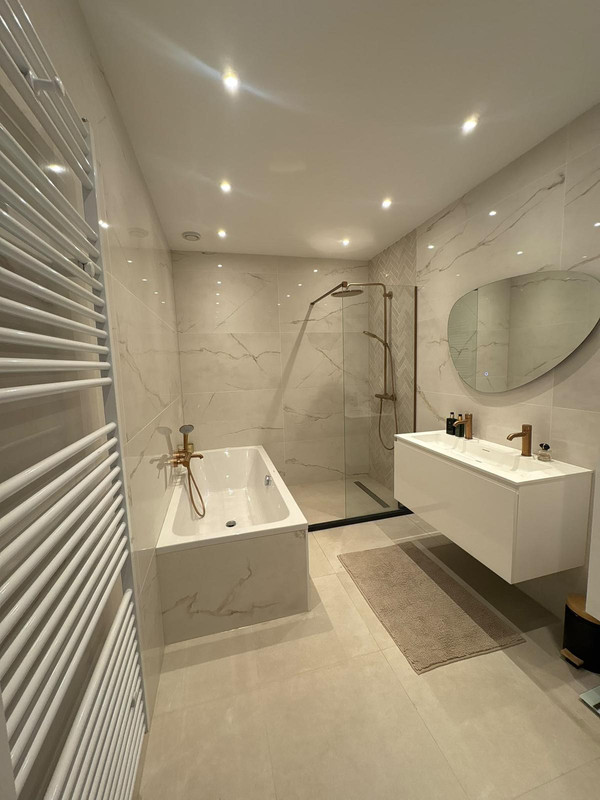 House Image 5