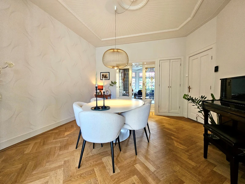 House Image 4