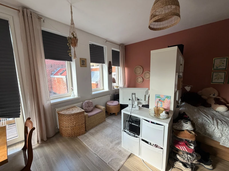 House Image 4
