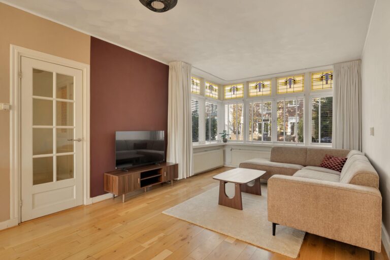 House Image 5