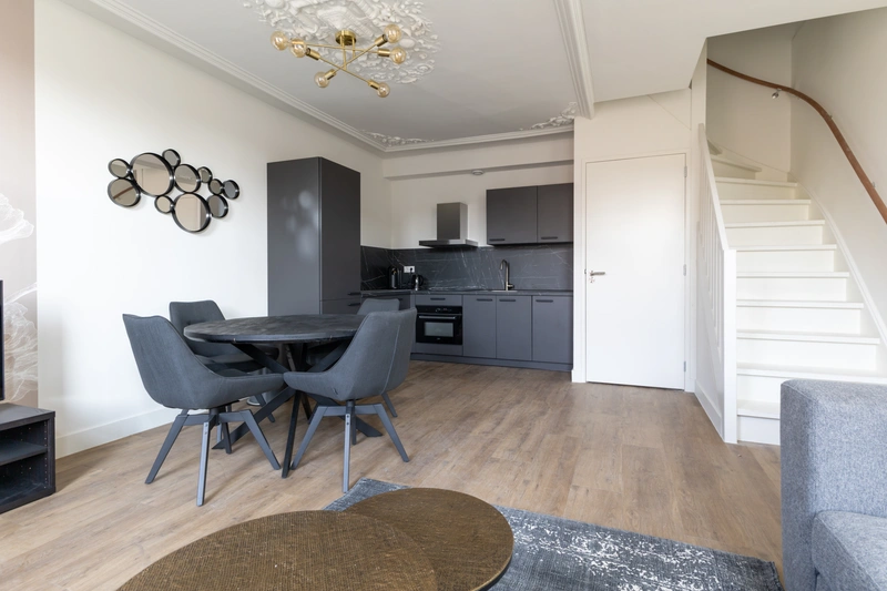 House Image 5