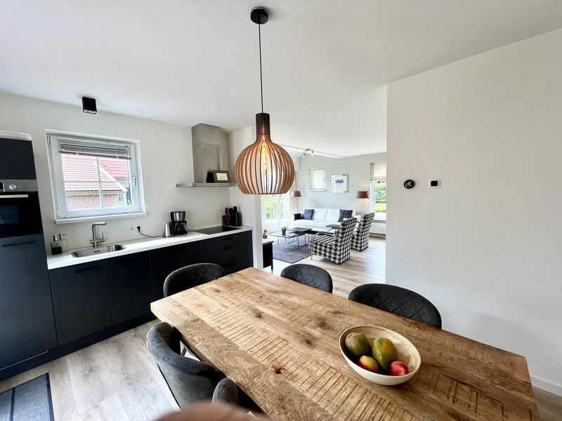 House Image 5