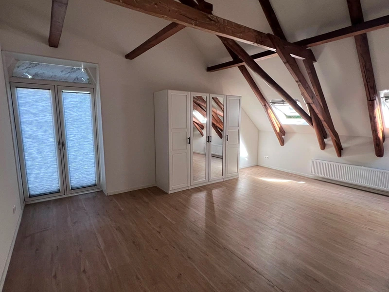 House Image 4