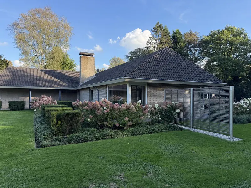 House Image 4