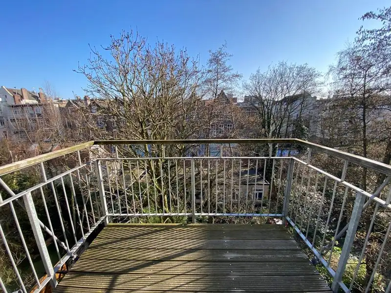 recent house