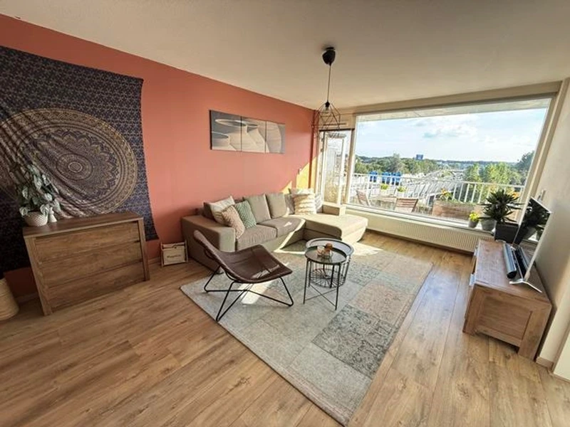 recent house