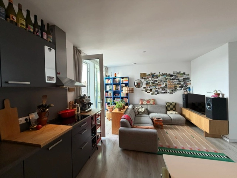 House Image 5