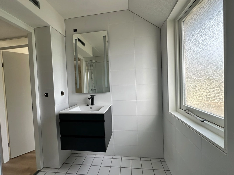 House Image 5