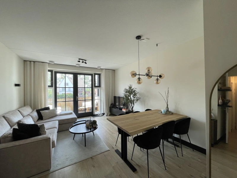 House Image 3
