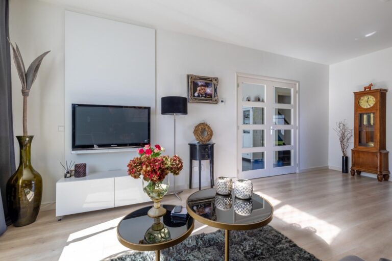 House Image 3