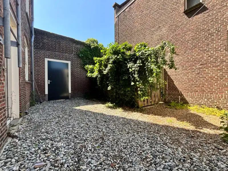 House Image 5