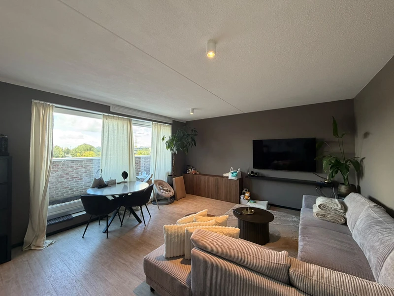 House Image 3