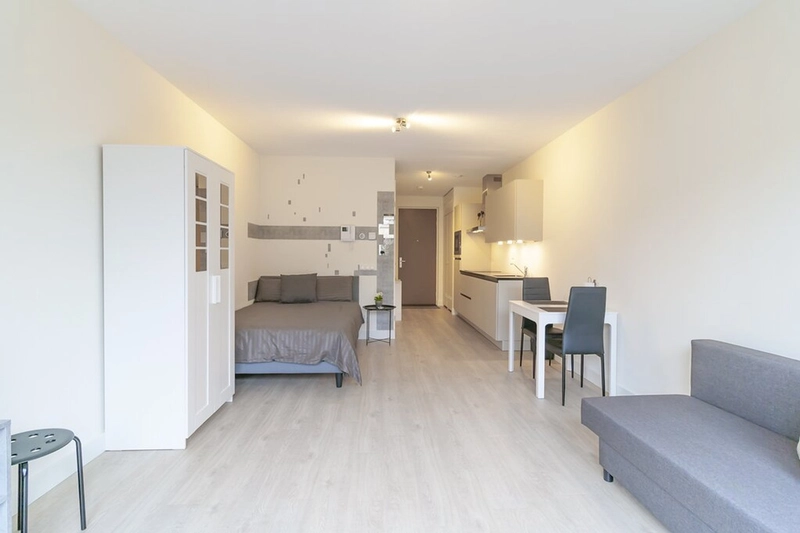 House Image 3