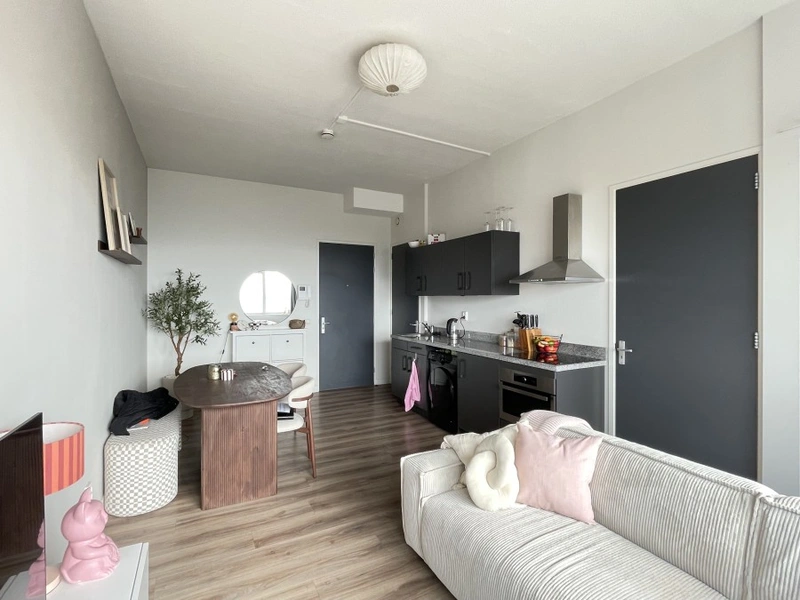House Image 4