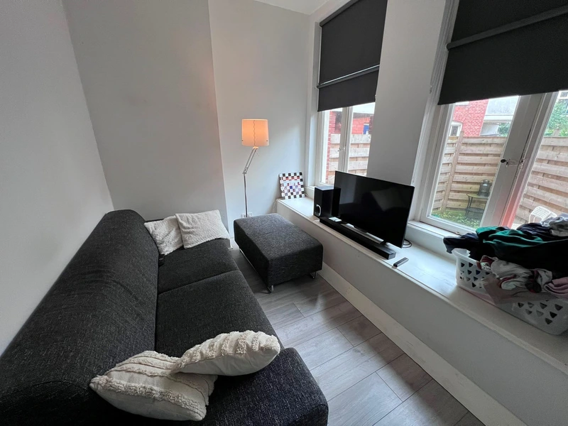 House Image 4