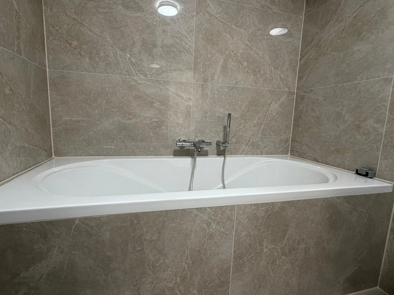 House Image 5