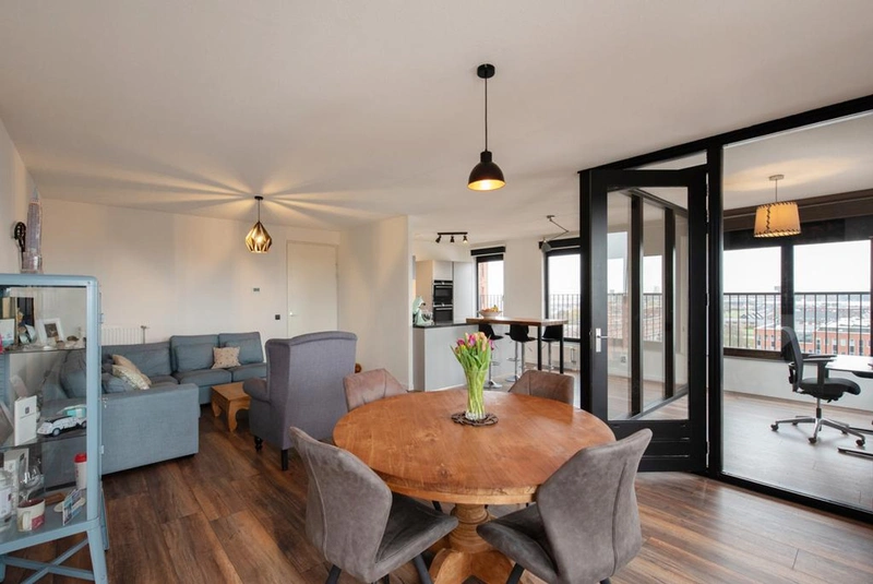 House Image 3