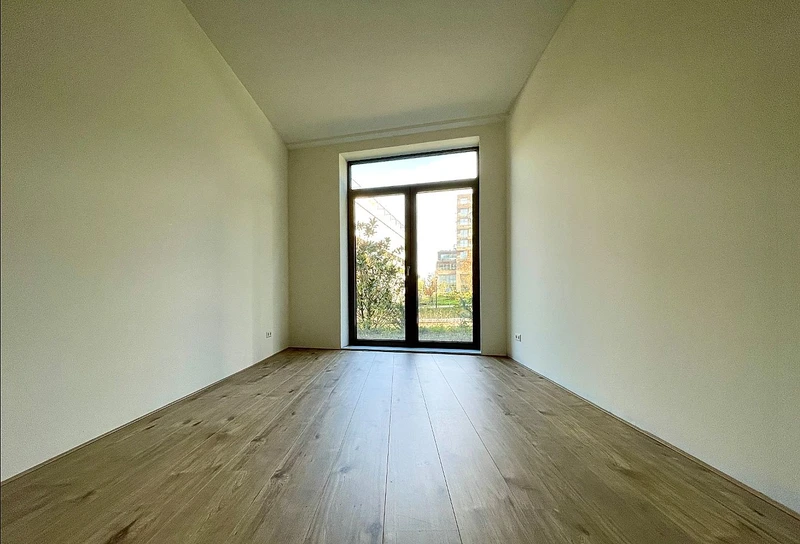 House Image 3