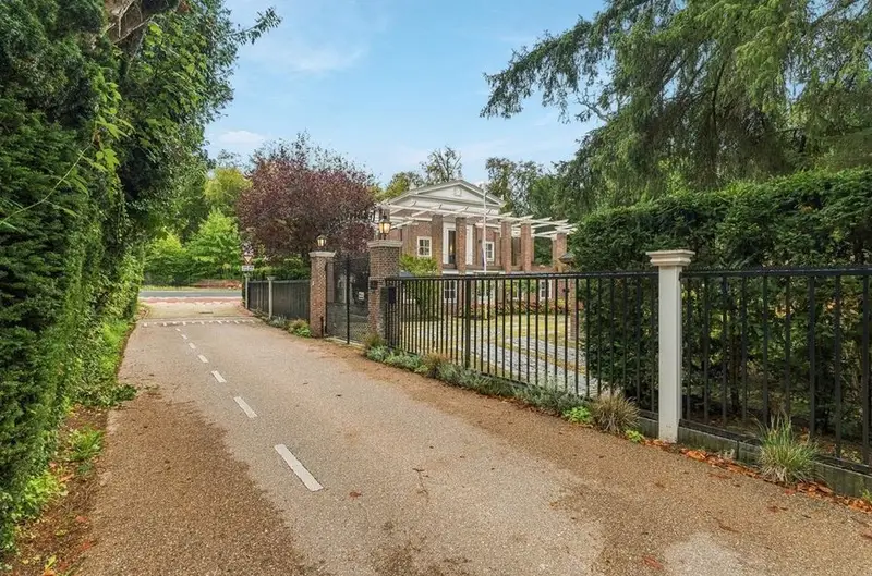 House Image 5
