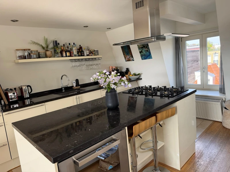 House Image 4