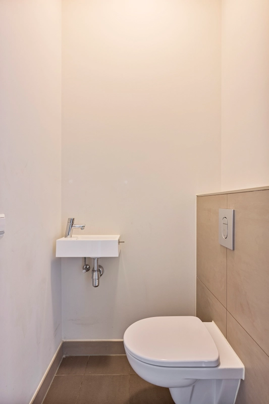 House Image 5