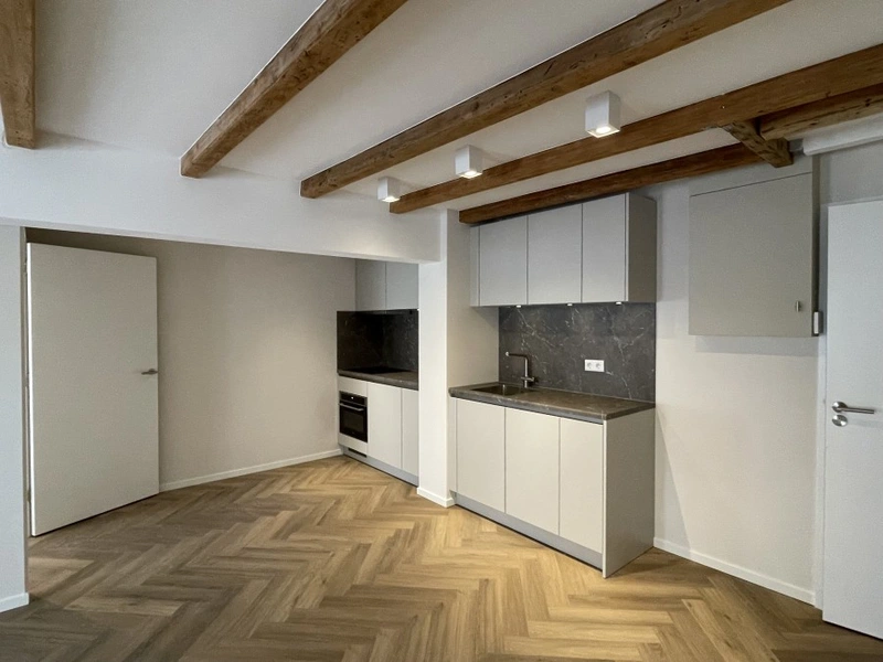 House Image 4