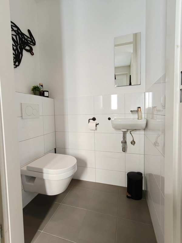 House Image 3