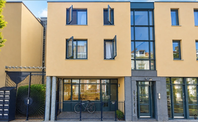 recent house