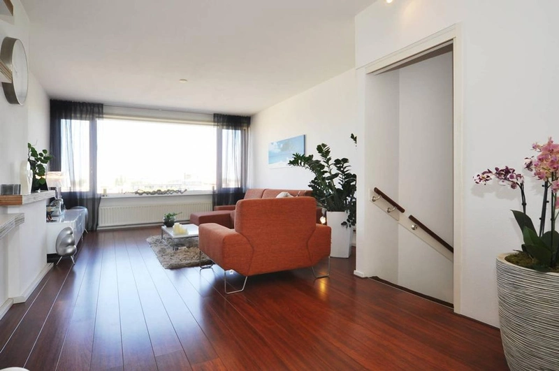 House Image 4