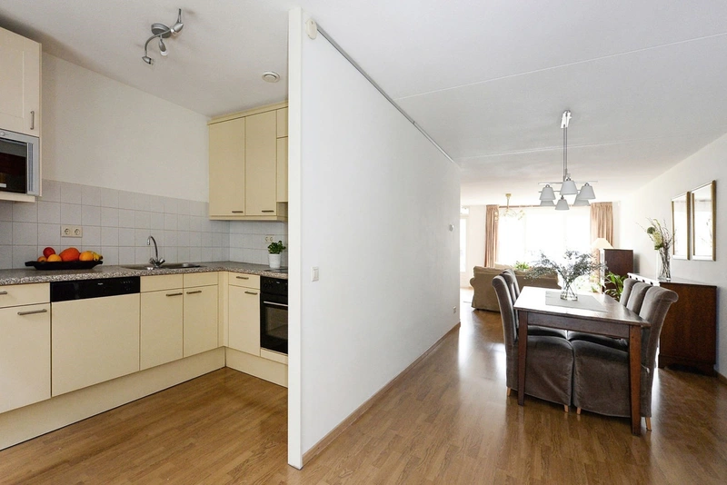 House Image 4