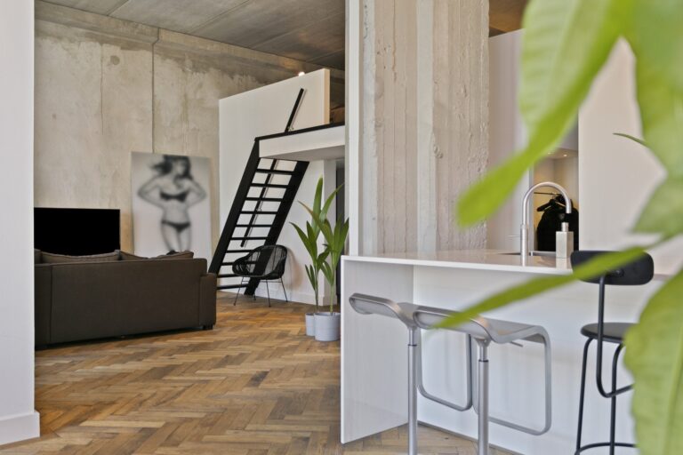 House Image 4
