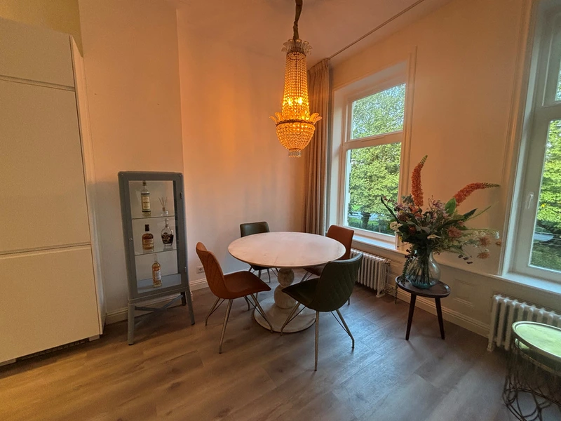 House Image 3