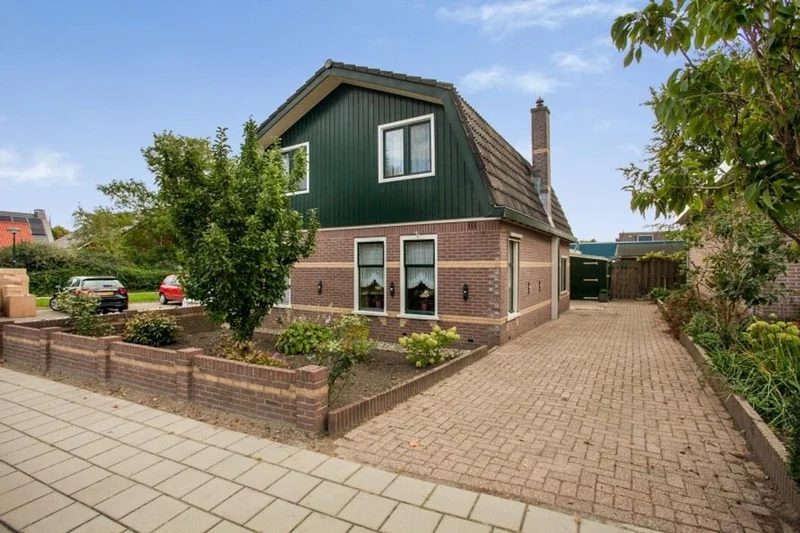 House Image 3