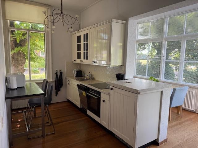 House Image 5