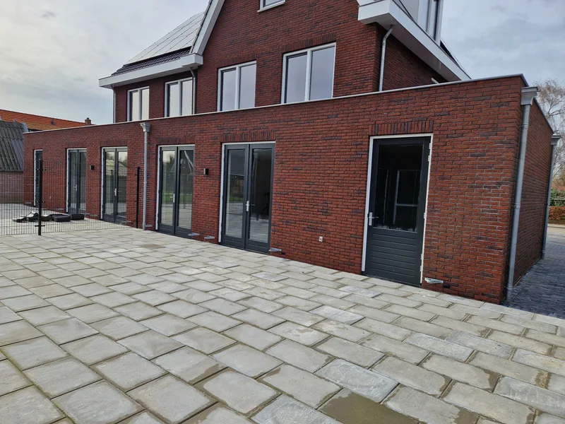 House Image 3